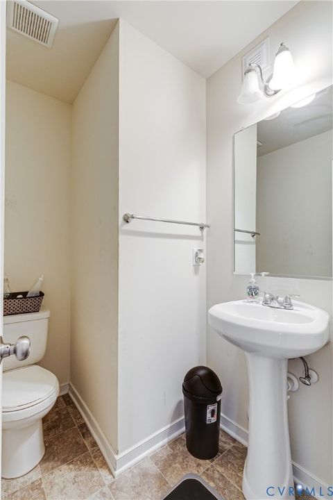 Tiny photo for 5073 Warwick Road, Richmond, VA 23224 (MLS # 2532267)