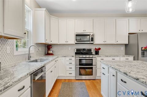 Tiny photo for 2330 Lanes End Place, Maidens, VA 23102 (MLS # 2611217)