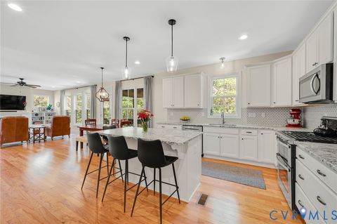 Tiny photo for 2330 Lanes End Place, Maidens, VA 23102 (MLS # 2611217)