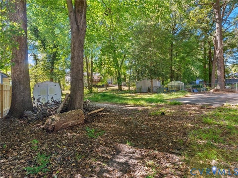 Tiny photo for 8708 Rainwater Road, North Chesterfield, VA 23237 (MLS # 2628315)