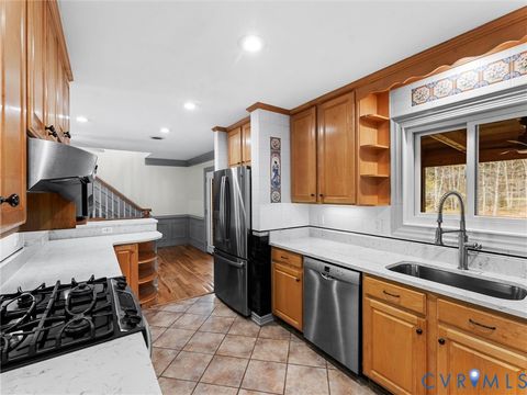 Tiny photo for 425 Starview Lane, Gum Spring, VA 23065 (MLS # 2608101)