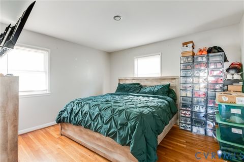 Tiny photo for 512 Lock Lane, Petersburg, VA 23805 (MLS # 2527478)