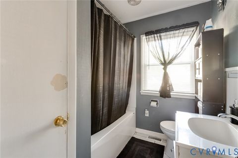 Tiny photo for 512 Lock Lane, Petersburg, VA 23805 (MLS # 2527478)