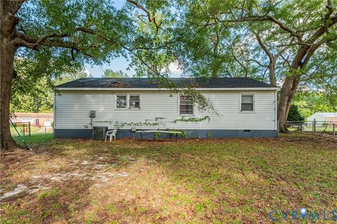 Tiny photo for 512 Lock Lane, Petersburg, VA 23805 (MLS # 2527478)