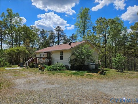 Tiny photo for 11455 Railroad Lane, Ruther Glen, VA 22546 (MLS # 2610106)