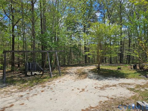 Tiny photo for 11455 Railroad Lane, Ruther Glen, VA 22546 (MLS # 2610106)