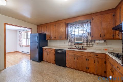 Tiny photo for 10580 Cross County Road, Mineral, VA 23117 (MLS # 2532932)