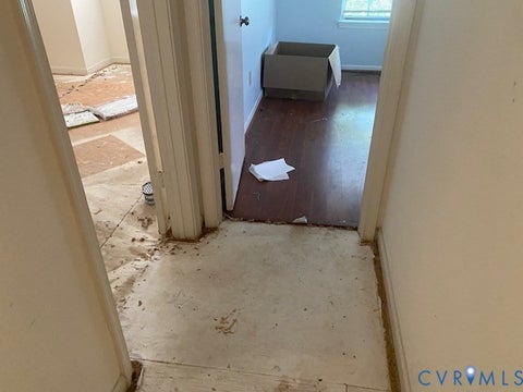 Tiny photo for 747 Ridge Circle, Chesapeake, VA 23320 (MLS # 2619195)