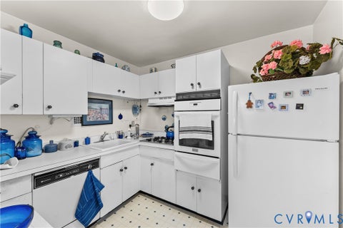 Tiny photo for 5100 Monument Avenue #707, Henrico, VA 23230 (MLS # 2627014)