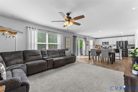 Tiny photo for 7019 Blue Stem Court Ct, New Kent, VA 23124 (MLS # 2608945)