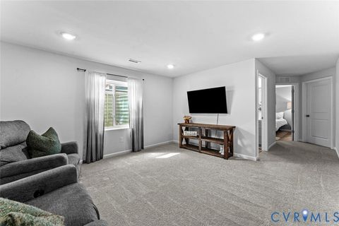 Tiny photo for 7019 Blue Stem Court Ct, New Kent, VA 23124 (MLS # 2608945)