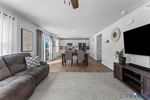 Tiny photo for 7019 Blue Stem Court Ct, New Kent, VA 23124 (MLS # 2608945)