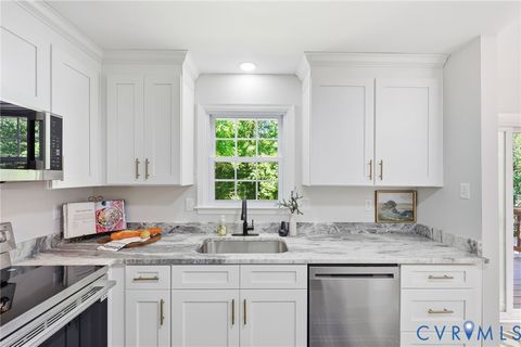 Tiny photo for 15707 Roland View Drive, Chester, VA 23831 (MLS # 2611847)