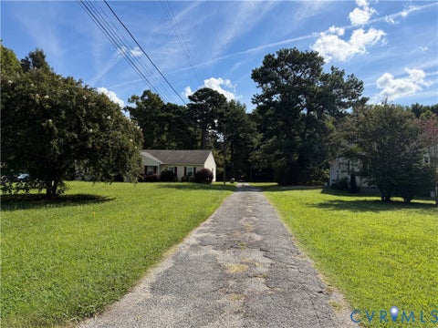 Tiny photo for 300 Skipper Lane, Yorktown, VA 23693 (MLS # 2626796)