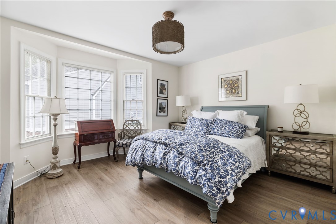 3820 Wellesley Terrace Circle