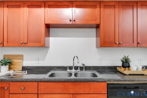 Tiny photo for 2623 Q Street, Richmond, VA 23223 (MLS # 2627878)