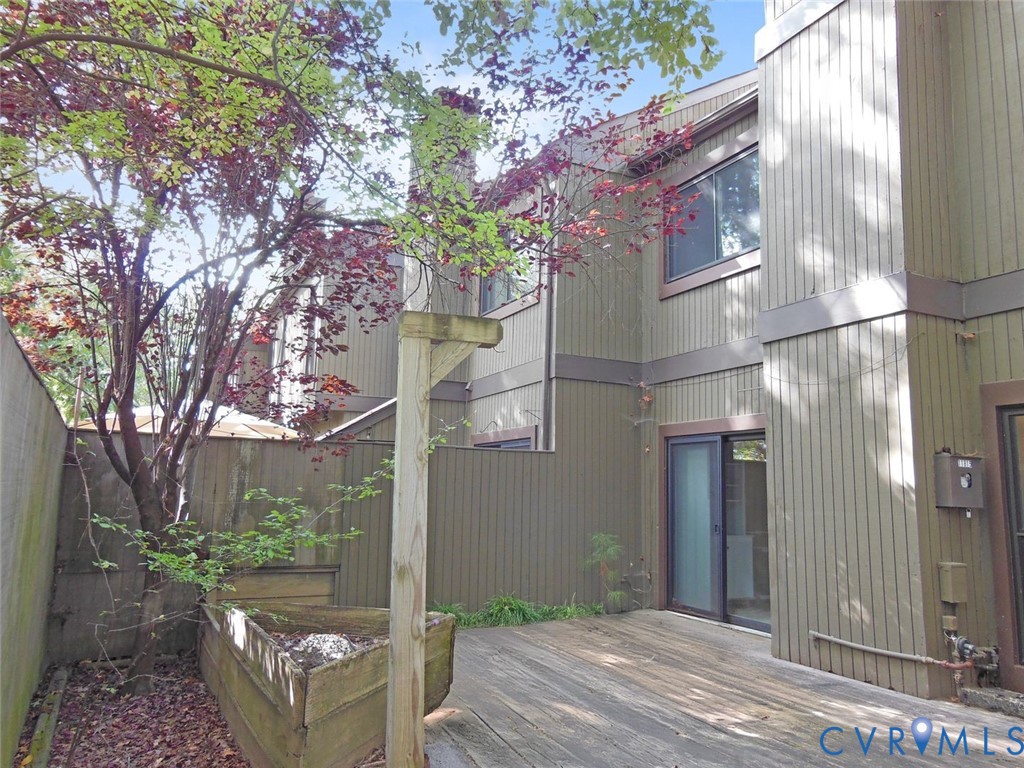 11815 N Briar Patch Drive