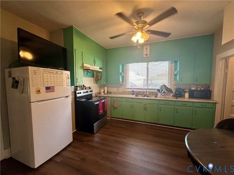 Tiny photo for 1347 N Main Street, Chase City, VA 23924 (MLS # 2533185)