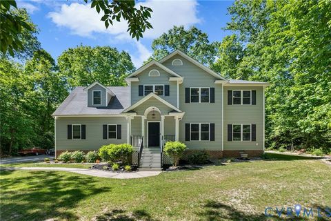 Photo of 17400 Round Rock Court, Chesterfield, VA 23838 (MLS # 2612324)