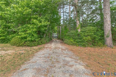Tiny photo for 3952 Irvington Road, Lancaster, VA 22480 (MLS # 2616359)