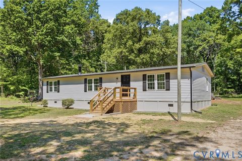 Photo of 144 Alex Drive, Louisa, VA 23093 (MLS # 2610965)