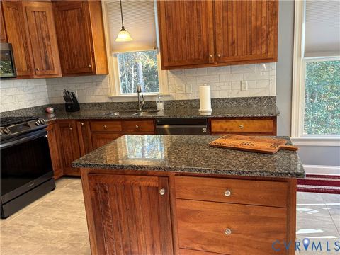 Tiny photo for 11121 Royal Lane, Providence Forge, VA 23140 (MLS # 2606176)