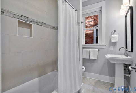 Tiny photo for 2902 Idlewood AVE #5, Richmond, VA 23221 (MLS # 2626607)