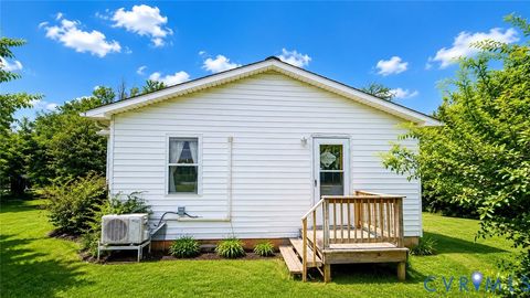 Tiny photo for 32 Northside Avenue, Pamplin, VA 23958 (MLS # 2618530)
