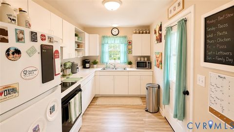 Tiny photo for 32 Northside Avenue, Pamplin, VA 23958 (MLS # 2618530)
