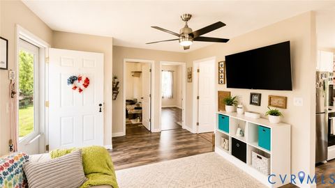 Tiny photo for 32 Northside Avenue, Pamplin, VA 23958 (MLS # 2618530)