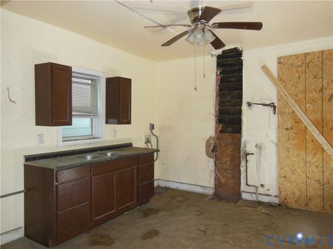 Tiny photo for 1721 Bainbridge Street, Richmond, VA 23224 (MLS # 2604820)