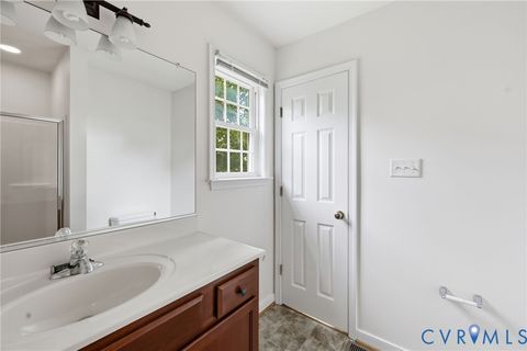 Tiny photo for 1704 Dinwiddie Avenue, Richmond, VA 23224 (MLS # 2619681)