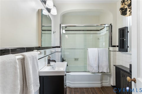 Tiny photo for 800 Henri Road, Richmond, VA 23226 (MLS # 2624708)