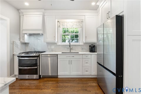 Tiny photo for 800 Henri Road, Richmond, VA 23226 (MLS # 2624708)