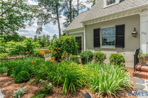 Tiny photo for 800 Henri Road, Richmond, VA 23226 (MLS # 2624708)