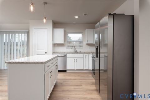 Tiny photo for 914 Encore Autumn Lane, Henrico, VA 23227 (MLS # 2600405)