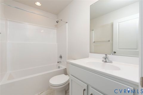 Tiny photo for 914 Encore Autumn Lane, Henrico, VA 23227 (MLS # 2600405)