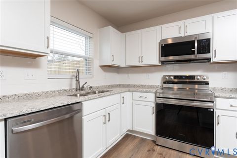 Tiny photo for 914 Encore Autumn Lane, Henrico, VA 23227 (MLS # 2600405)