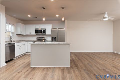 Tiny photo for 914 Encore Autumn Lane, Henrico, VA 23227 (MLS # 2600405)