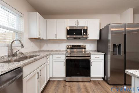 Tiny photo for 914 Encore Autumn Lane, Henrico, VA 23227 (MLS # 2600405)