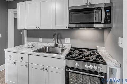 Tiny photo for 2103 Richmond Avenue, Petersburg, VA 23803 (MLS # 2620331)