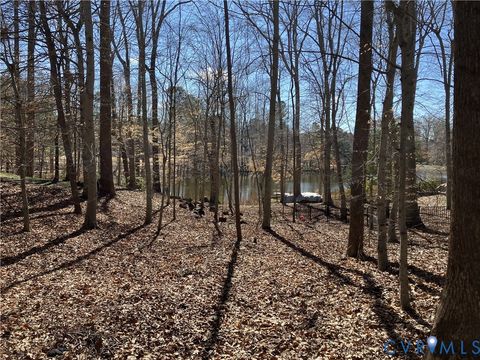 Photo of 4908 Whithorn Circle, Williamsburg, VA 23188 (MLS # 2614144)