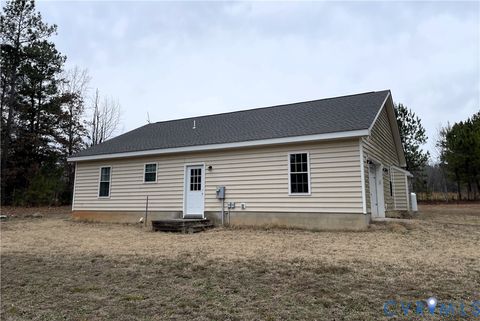 Tiny photo for 422 Union Woods Drive, Brodnax, VA 23920 (MLS # 2600162)