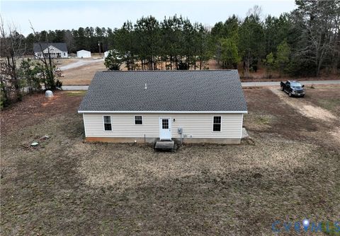 Tiny photo for 422 Union Woods Drive, Brodnax, VA 23920 (MLS # 2600162)