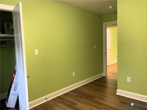 Tiny photo for 422 Union Woods Drive, Brodnax, VA 23920 (MLS # 2600162)