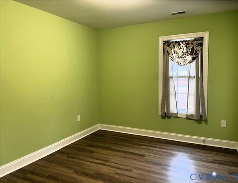 Tiny photo for 422 Union Woods Drive, Brodnax, VA 23920 (MLS # 2600162)