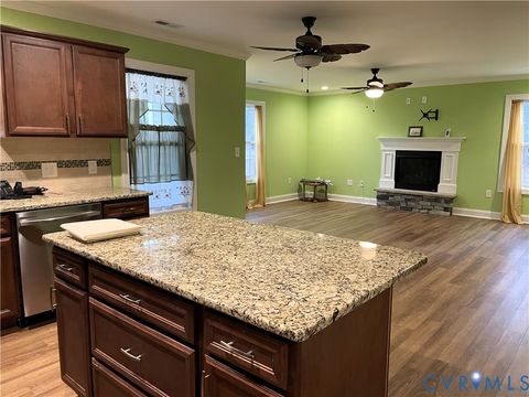 Tiny photo for 422 Union Woods Drive, Brodnax, VA 23920 (MLS # 2600162)