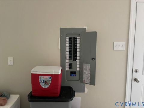 Tiny photo for 422 Union Woods Drive, Brodnax, VA 23920 (MLS # 2600162)