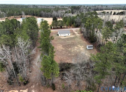 Tiny photo for 422 Union Woods Drive, Brodnax, VA 23920 (MLS # 2600162)