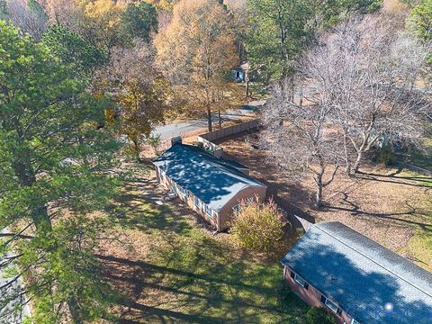 Tiny photo for 932 Whitehead Road, Richmond, VA 23225 (MLS # 2530995)